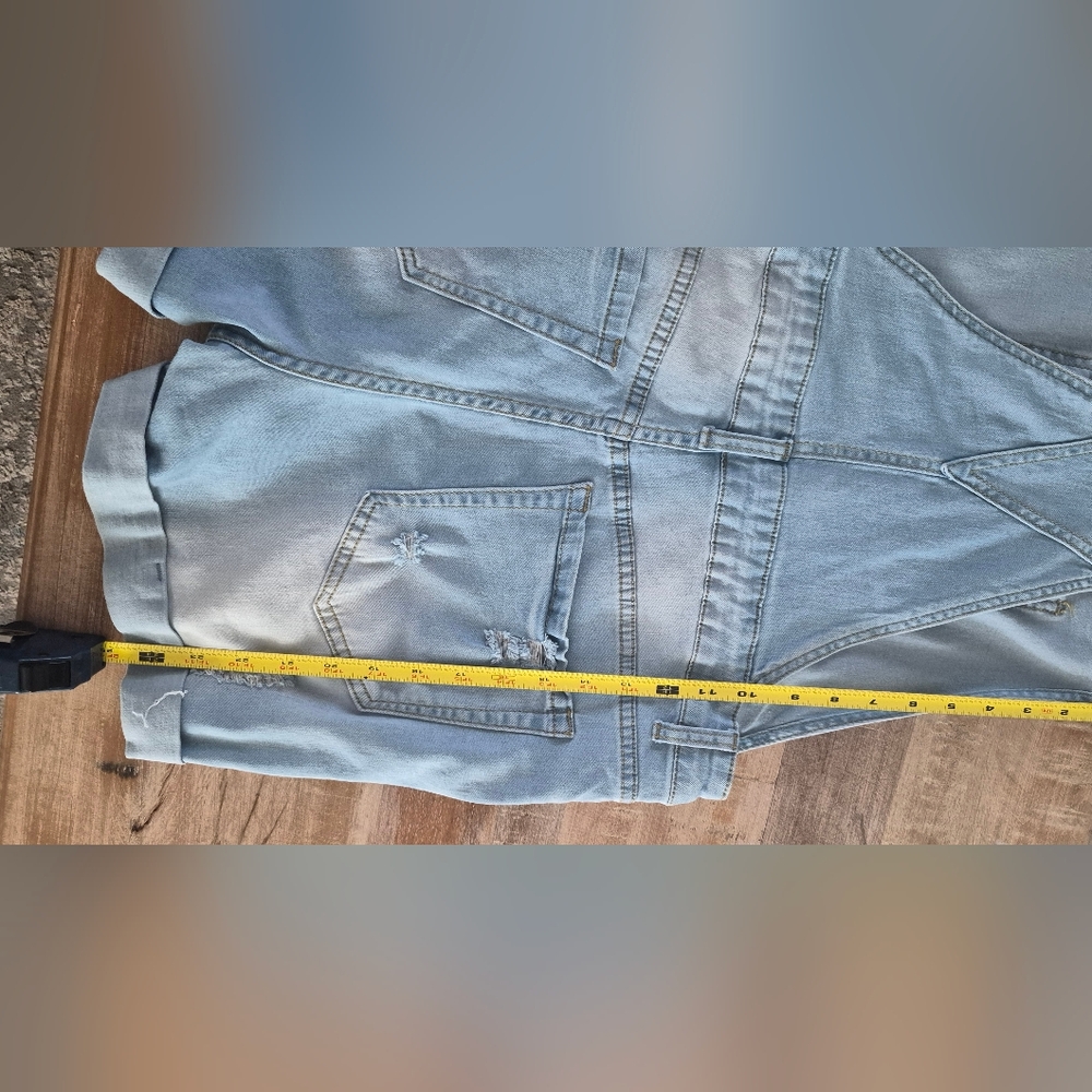 Light Blue Denim Overalls Shorts Size M/ L Destressed Y2k - Picture 4 of 11